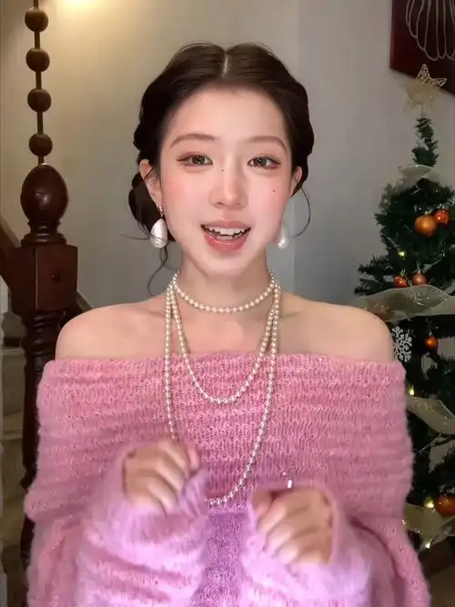 蜜桃源湖景蜜桃成熟果实特写